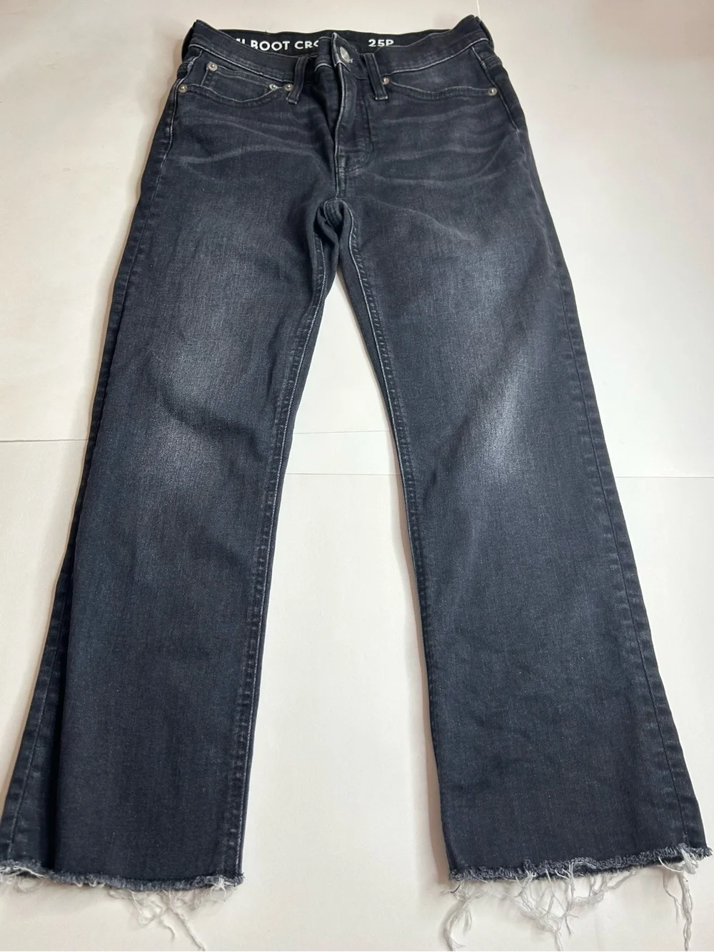 J. Crew Women’s Black Raw Hem Demi Boot Crop Jeans Dark Academia Sz 25P Preppy